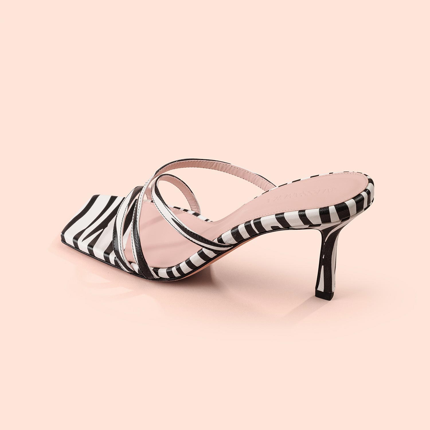 Sandalo Bellini Zebra vista diagonale posteriore
