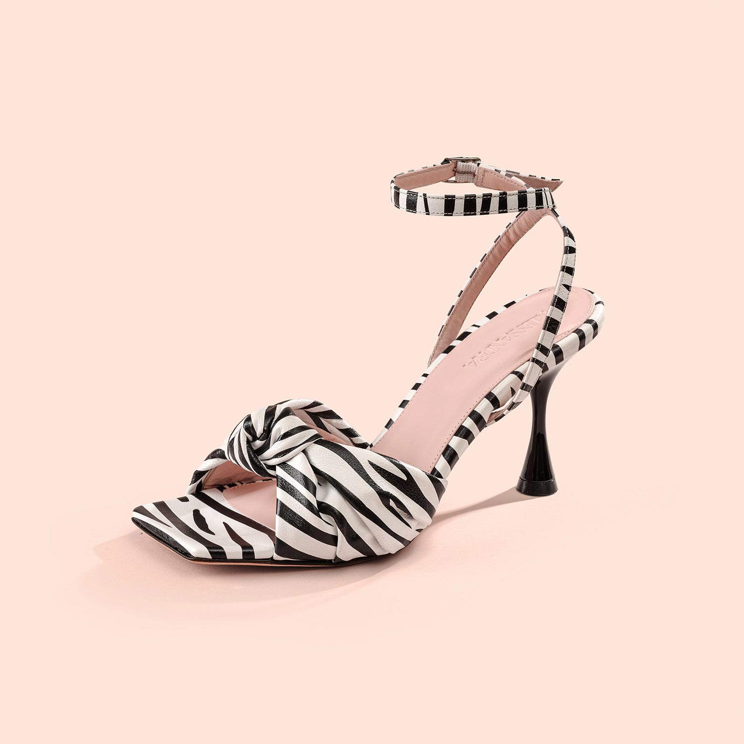 Sandalo Mojito Zebra vista diagonale anteriore